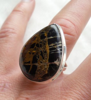 Zilveren ring gezet met druppelvorm Pilbara Jaspis 17 mm
